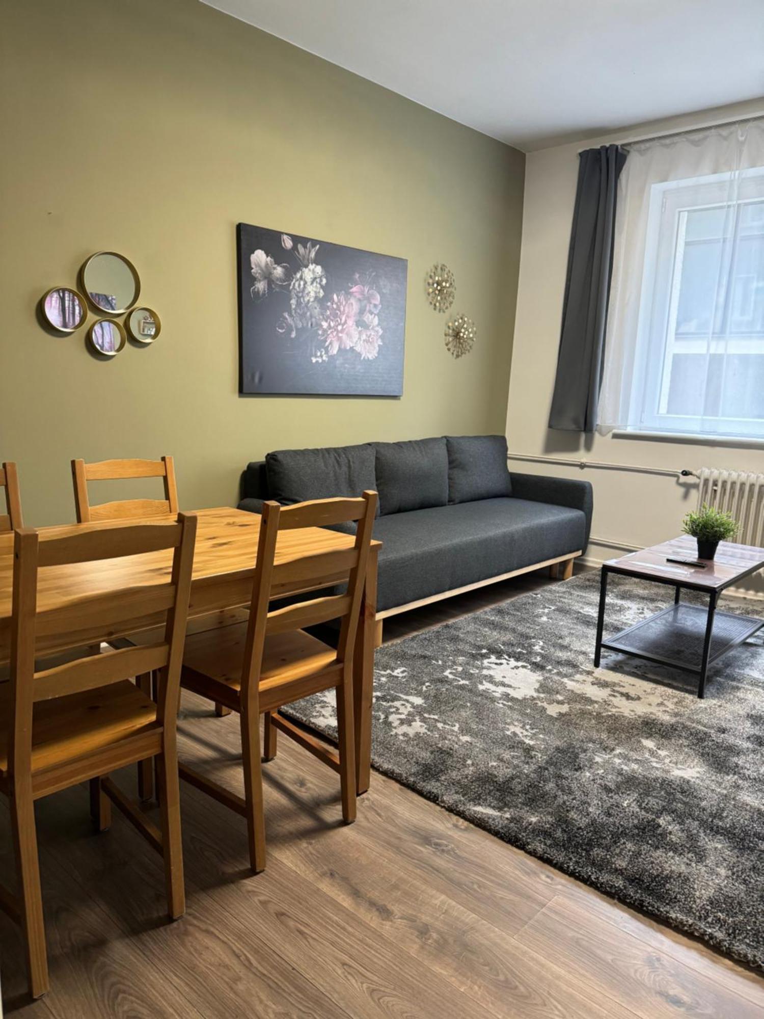 Pur - Für Bis Zu 12 Personen Apartment Berlin